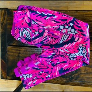 Lilly Pulitzer crop leggings size Xs